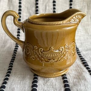 Vintage 60’s Cannonsburg Pottery Regency Pitcher 40 Oz